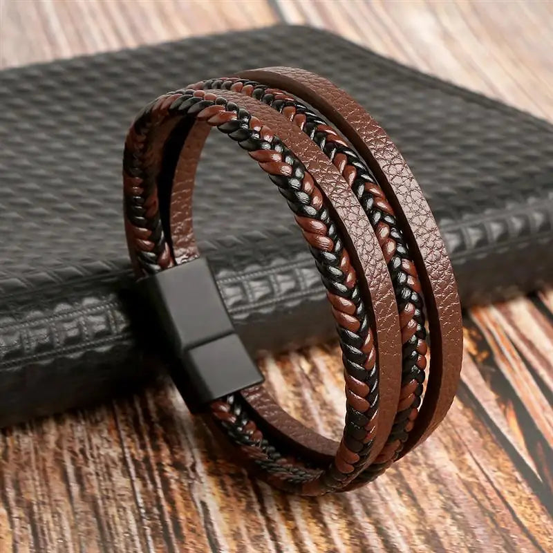 Men's Alloy Buckle Leather Bracelet
