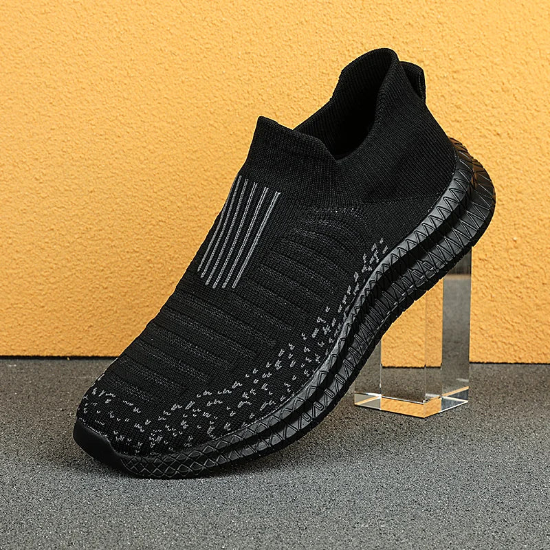 Kitleler/KIMHYOO Lightweight Slip-On Sneakers for Men